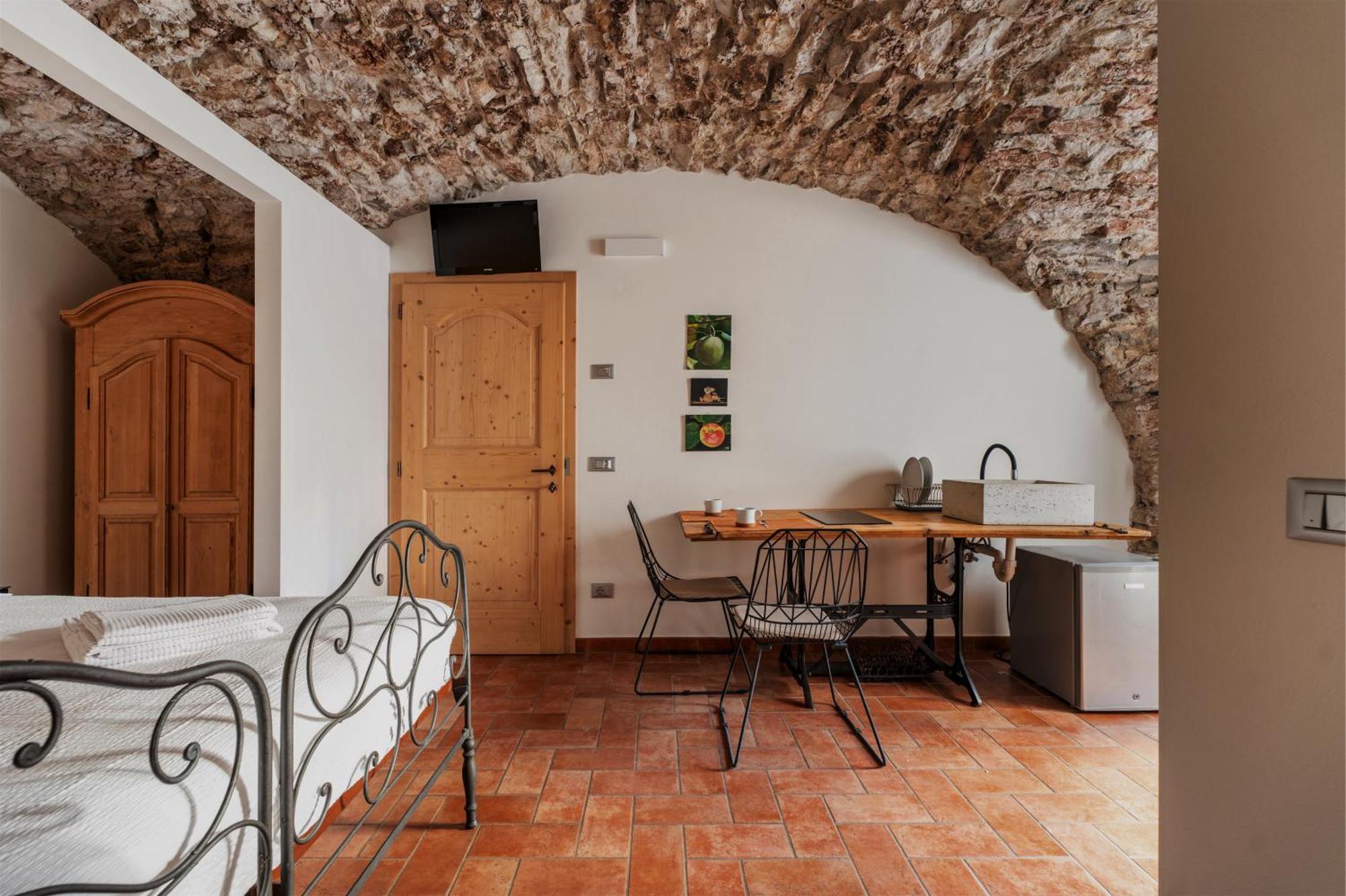 Pietra Rara Apartments Пиетрамурата Екстериор снимка