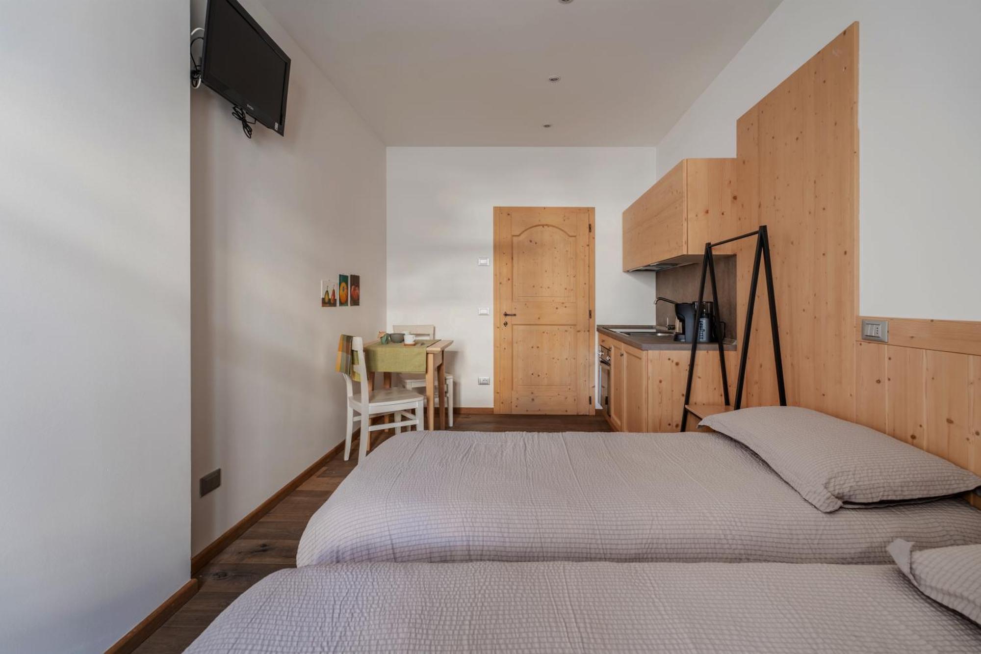 Pietra Rara Apartments Пиетрамурата Екстериор снимка