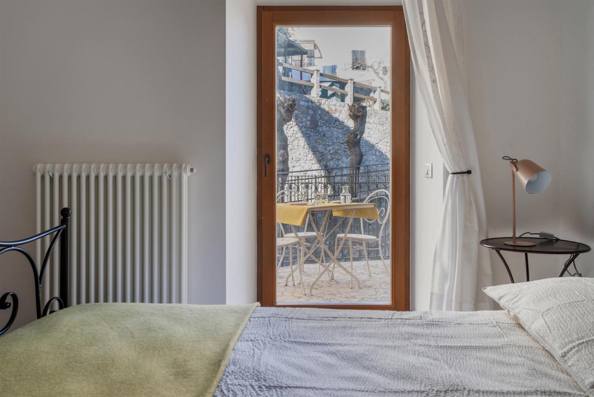 Pietra Rara Apartments Пиетрамурата Екстериор снимка
